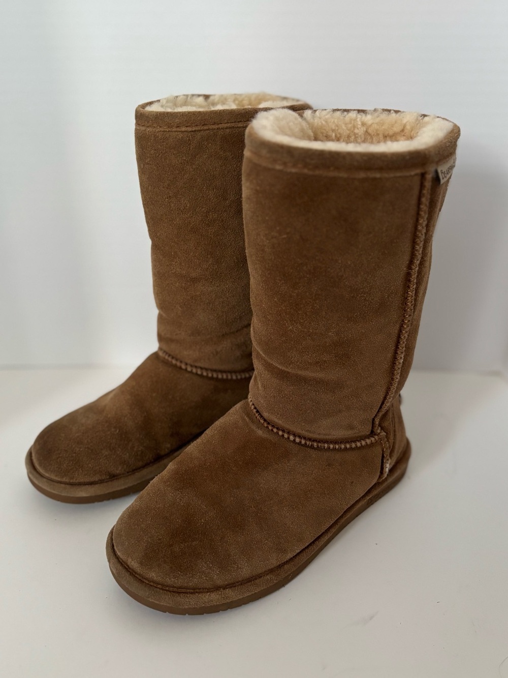 BearPaw Boots Classic Tall Shearling Lined Women's Boots Size 5